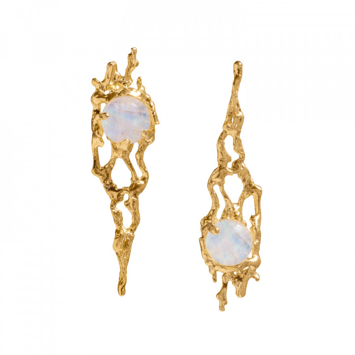 Aurora I Moonstone Earrings