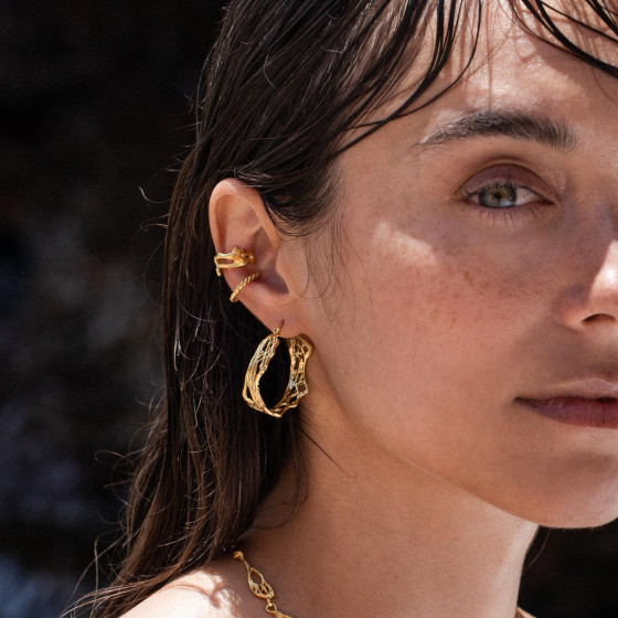 Almyra Hoops