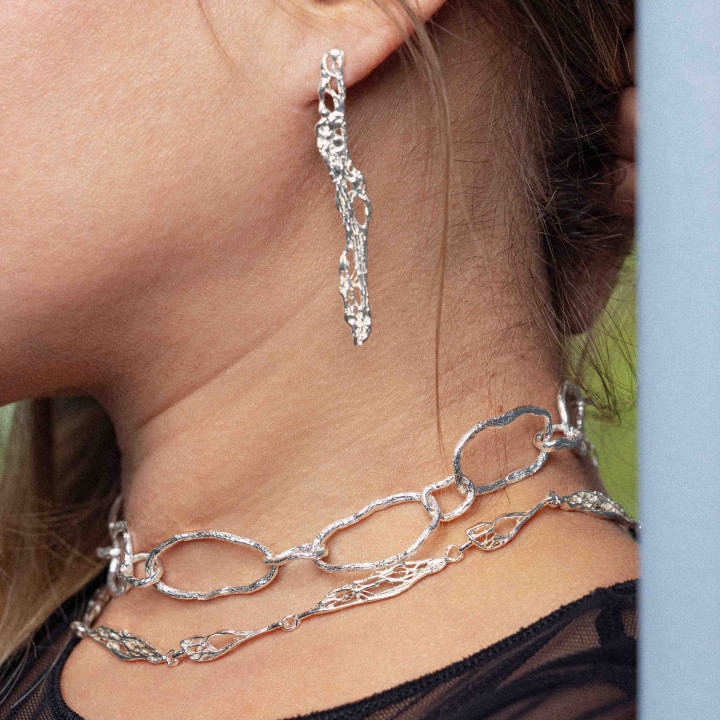 Almyra Textured Earrings