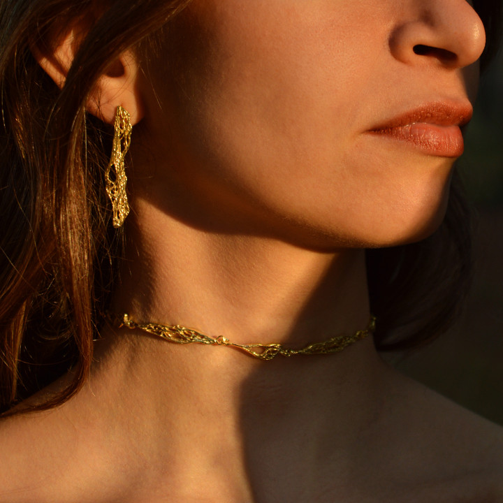 Amyra Choker Necklace