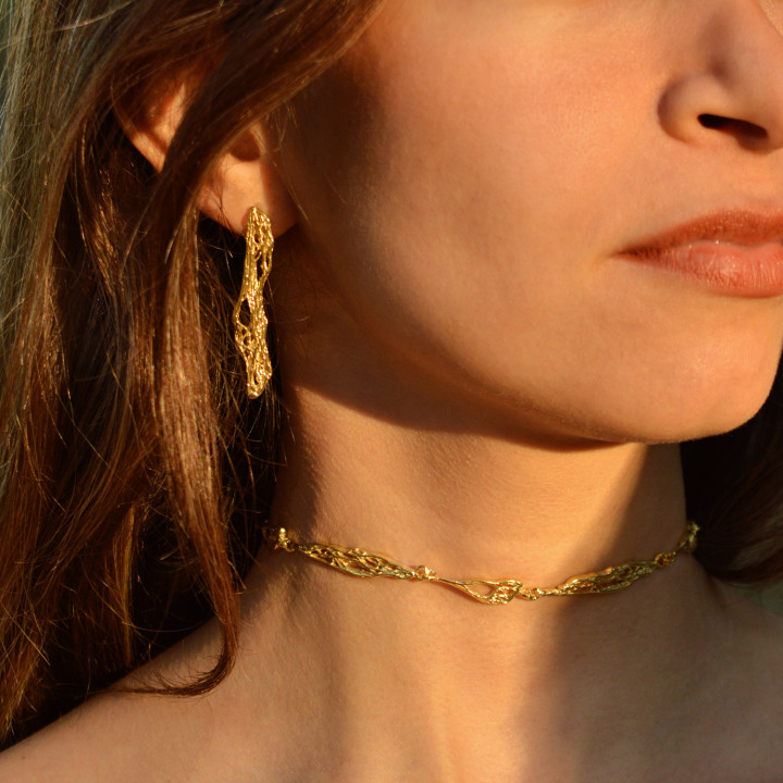 Amyra Choker Necklace